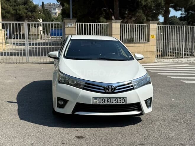 Toyota Corolla 2014, 131,000 km - 1.6 l - Bakı