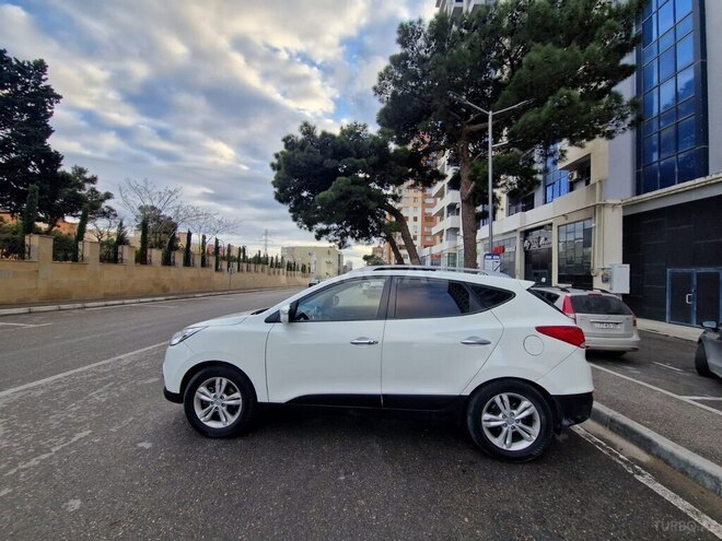 Hyundai ix35 2010, 250,000 km - 2.0 l - Bakı