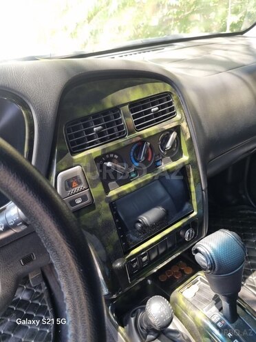 Nissan Pathfinder 2000, 285,000 km - 3.3 l - Bakı
