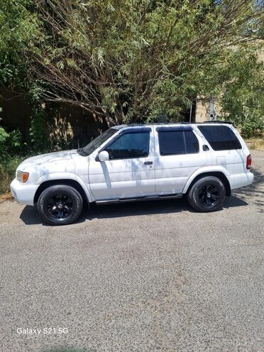 Nissan Pathfinder 2000, 285,000 km - 3.3 l - Bakı