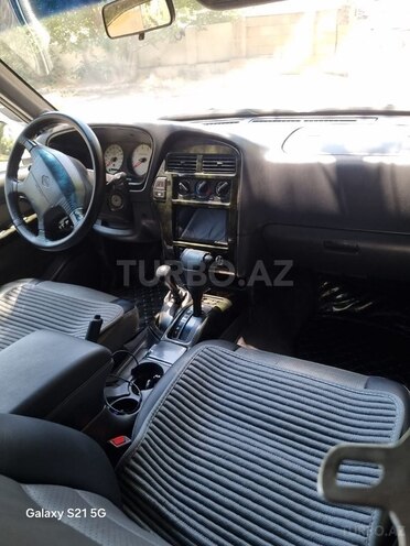 Nissan Pathfinder 2000, 285,000 km - 3.3 l - Bakı