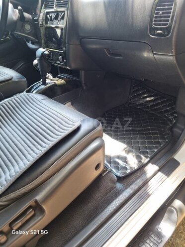 Nissan Pathfinder 2000, 285,000 km - 3.3 l - Bakı