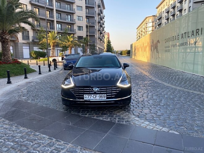 Hyundai Sonata 2023, 20,000 km - 2.0 л - Bakı