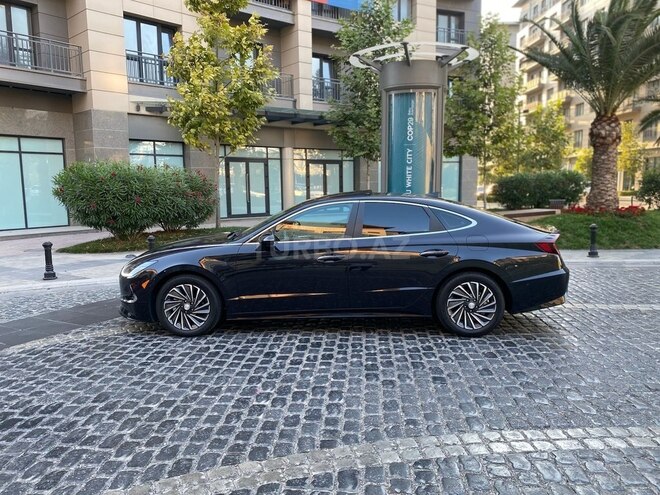 Hyundai Sonata 2023, 20,000 km - 2.0 л - Bakı