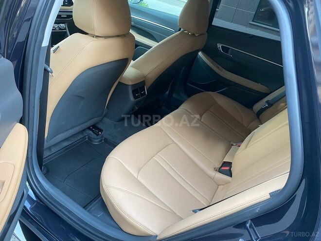 Hyundai Sonata 2023, 20,000 km - 2.0 л - Bakı
