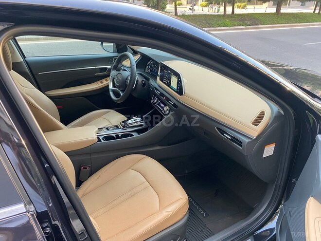 Hyundai Sonata 2023, 20,000 km - 2.0 л - Bakı