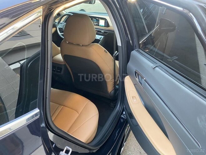 Hyundai Sonata 2023, 20,000 km - 2.0 л - Bakı