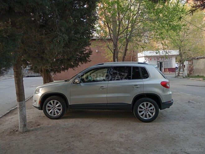 Volkswagen Tiguan 2008, 272,000 km - 2.0 l - Sumqayıt