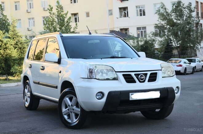 Nissan X-Trail 2011, 240,000 km - 2.5 л - Bakı