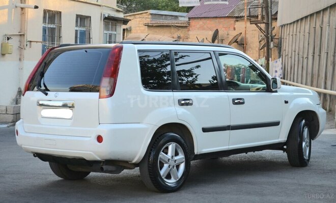 Nissan X-Trail 2011, 240,000 km - 2.5 л - Bakı