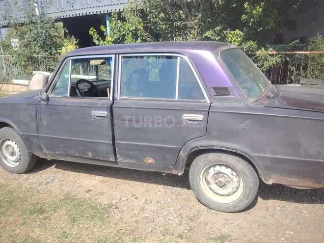 LADA (VAZ) 2106 2001, 356,000 km - 1.5 l - Saatlı