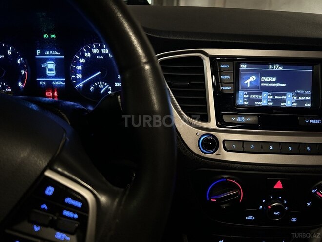 Hyundai Accent 2019, 72,000 km - 1.6 l - Bakı