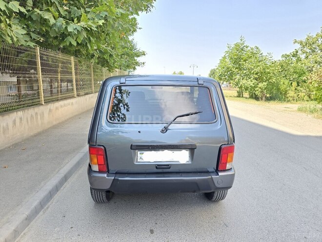 LADA (VAZ) Niva 2017, 90,000 km - 1.7 l - Gəncə
