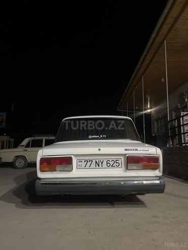 LADA (VAZ) 2107 2003, 300,000 km - 1.6 l - Qazax