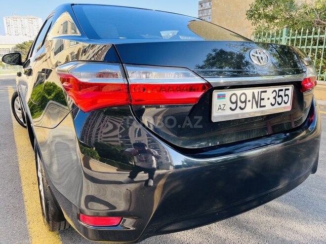 Toyota Corolla 2018, 125,000 km - 1.6 l - Bakı