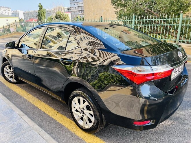 Toyota Corolla 2018, 125,000 km - 1.6 l - Bakı