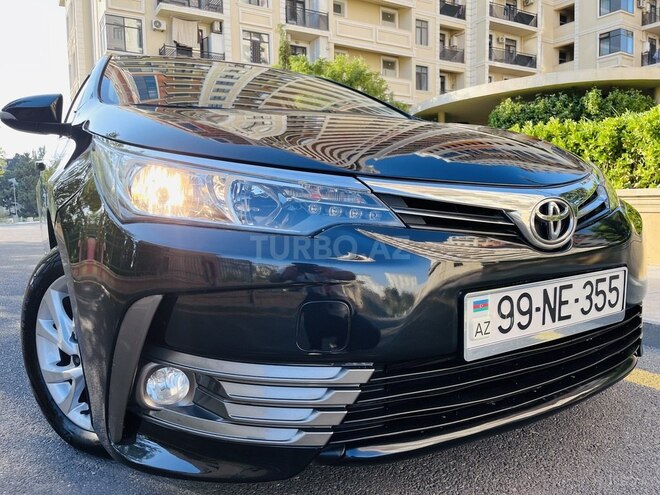 Toyota Corolla 2018, 125,000 km - 1.6 l - Bakı