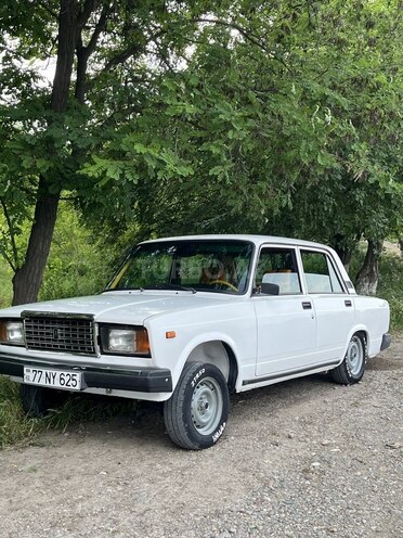 LADA (VAZ) 2107 2003, 300,000 km - 1.6 l - Qazax
