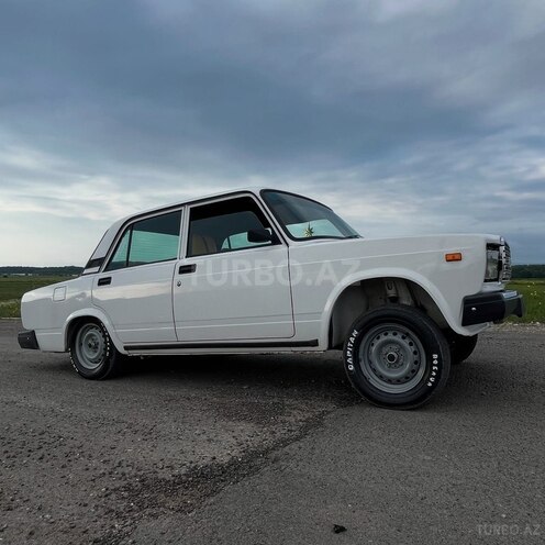 LADA (VAZ) 2107 2003, 300,000 km - 1.6 l - Qazax