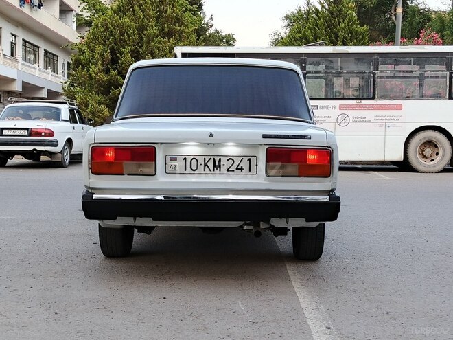 LADA (VAZ) 2107 2002, 145,000 km - 1.6 l - Şirvan