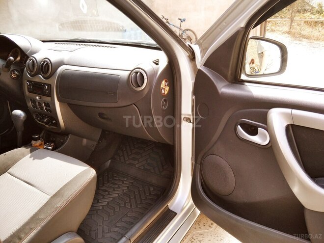 Renault Duster 2013, 185,000 km - 2.0 l - Qusar