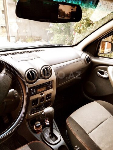 Renault Duster 2013, 185,000 km - 2.0 l - Qusar