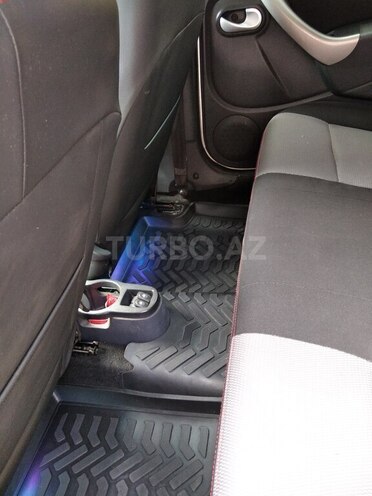 Renault Duster 2013, 185,000 km - 2.0 l - Qusar