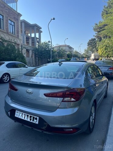 Hyundai Elantra 2019, 66,788 km - 2.0 l - Bakı