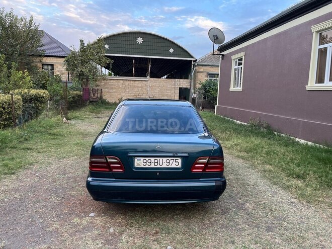 Mercedes E 220 d 1999, 430,000 km - 2.2 l - Bərdə