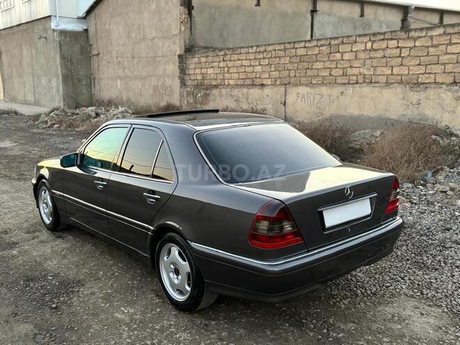 Mercedes C 250 1996, 325,565 km - 2.5 l - Sumqayıt