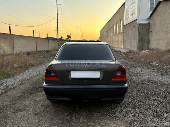 Mercedes C 250 1996, 325,565 km - 2.5 l - Sumqayıt