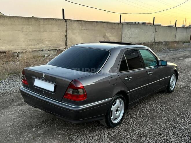 Mercedes C 250 1996, 325,565 km - 2.5 l - Sumqayıt