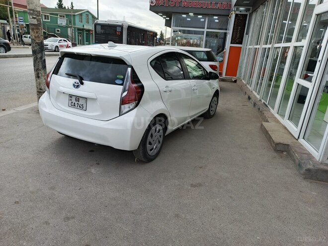 Toyota Aqua 2017, 123,000 km - 1.5 l - Bakı