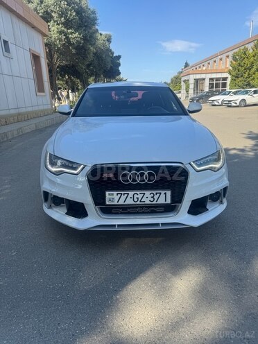 Audi A6 2014, 283,000 km - 3.0 л - Bakı
