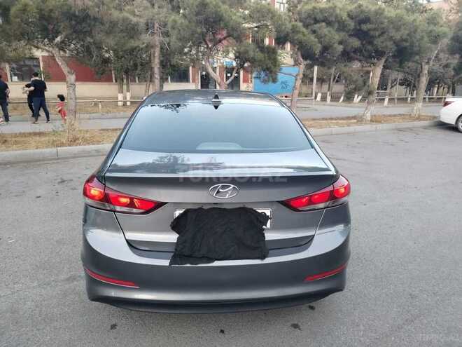 Hyundai Elantra 2017, 201,168 km - 2.0 л - Bakı