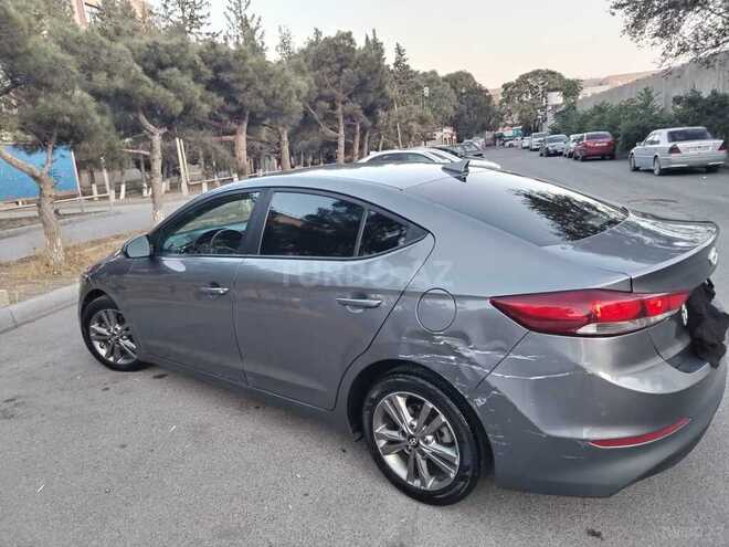 Hyundai Elantra 2017, 201,168 km - 2.0 л - Bakı