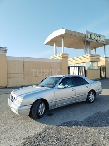 Mercedes E 290 1997, 700,000 km - 2.9 l - Bakı