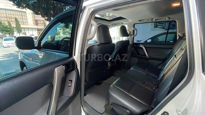 Toyota Land Cruiser Prado 2012, 176,000 km - 2.7 л - Sumqayıt