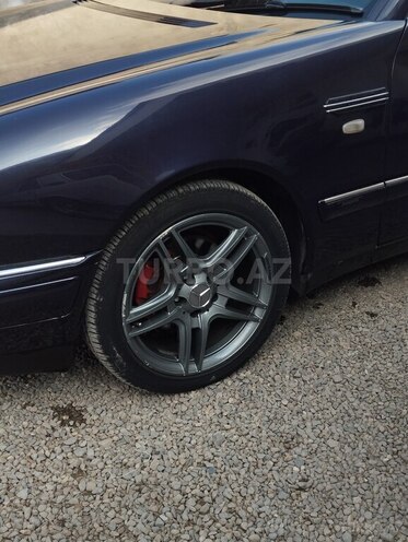 Mercedes E 240 1998, 466,634 km - 2.4 l - Gəncə