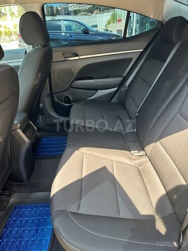 Hyundai Elantra 2017, 148,703 km - 2.0 л - Bakı