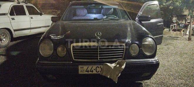 Mercedes E 240 1998, 466,634 km - 2.4 l - Gəncə