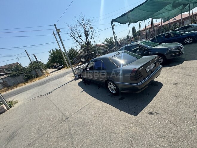 Mercedes C 220 1995, 805,000 km - 2.2 l - Sumqayıt