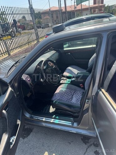 Mercedes C 220 1995, 805,000 km - 2.2 l - Sumqayıt