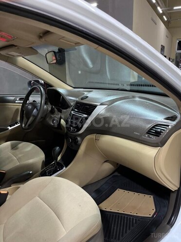Hyundai Accent 2014, 209,215 km - 1.6 l - Sumqayıt