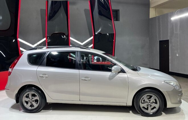 Hyundai i30 2008, 295,000 km - 1.6 л - Sumqayıt