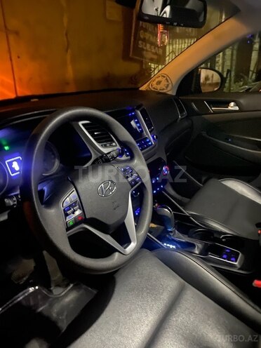 Hyundai Tucson 2016, 200,000 km - 1.7 l - Bakı