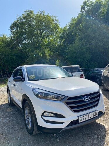 Hyundai Tucson 2016, 200,000 km - 1.7 l - Bakı