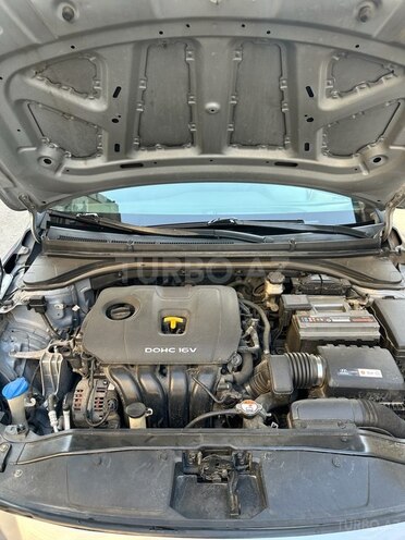 Hyundai Elantra 2017, 241,402 km - 2.0 l - Bakı