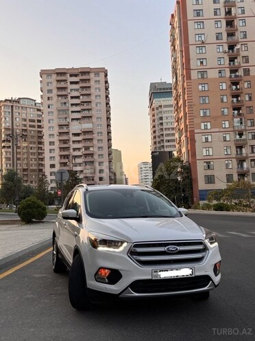 Ford Escape 2017, 147,000 km - 1.5 l - Bakı
