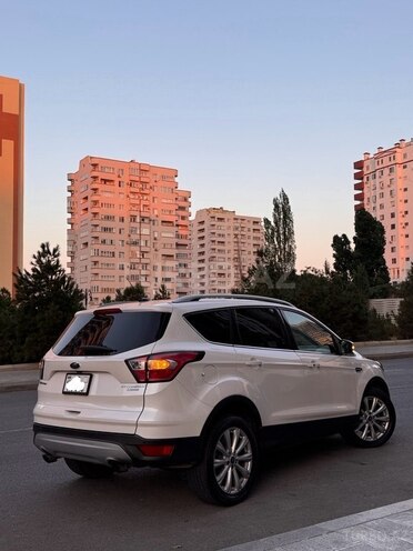 Ford Escape 2017, 147,000 km - 1.5 l - Bakı